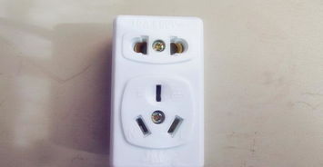 8孔多用小巧無線插座 廠價直銷，一機多能解決桌面用電困擾